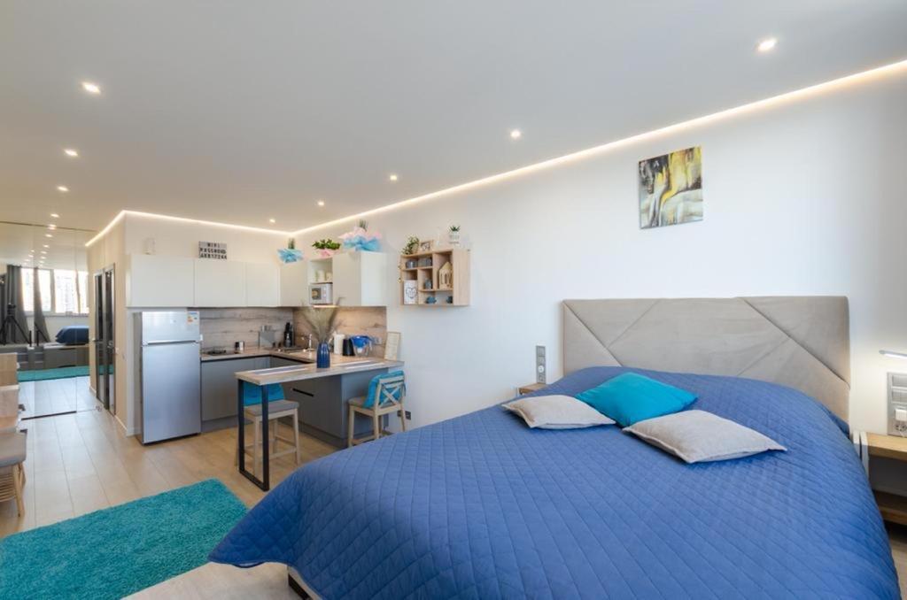 Mini-Smart 1 Apartment Kyiv Exterior photo